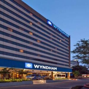 Wyndham Houston Medical